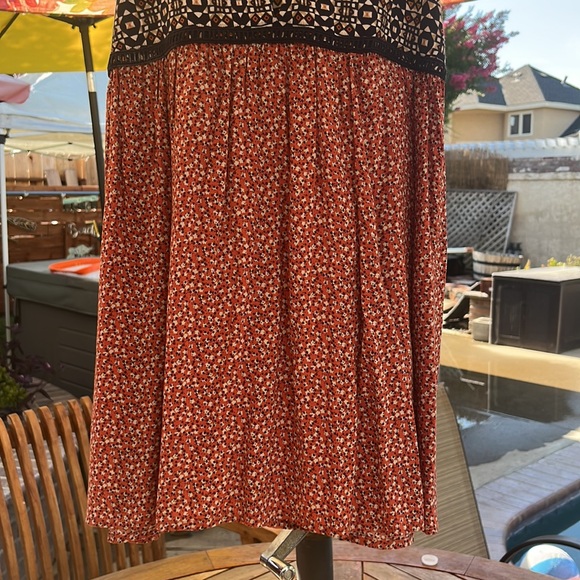 Ladies top - Picture 3 of 6